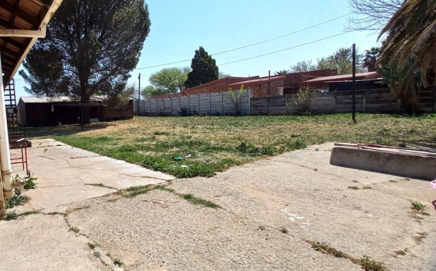 3 Bedroom Property for Sale in Roosheuwel North West